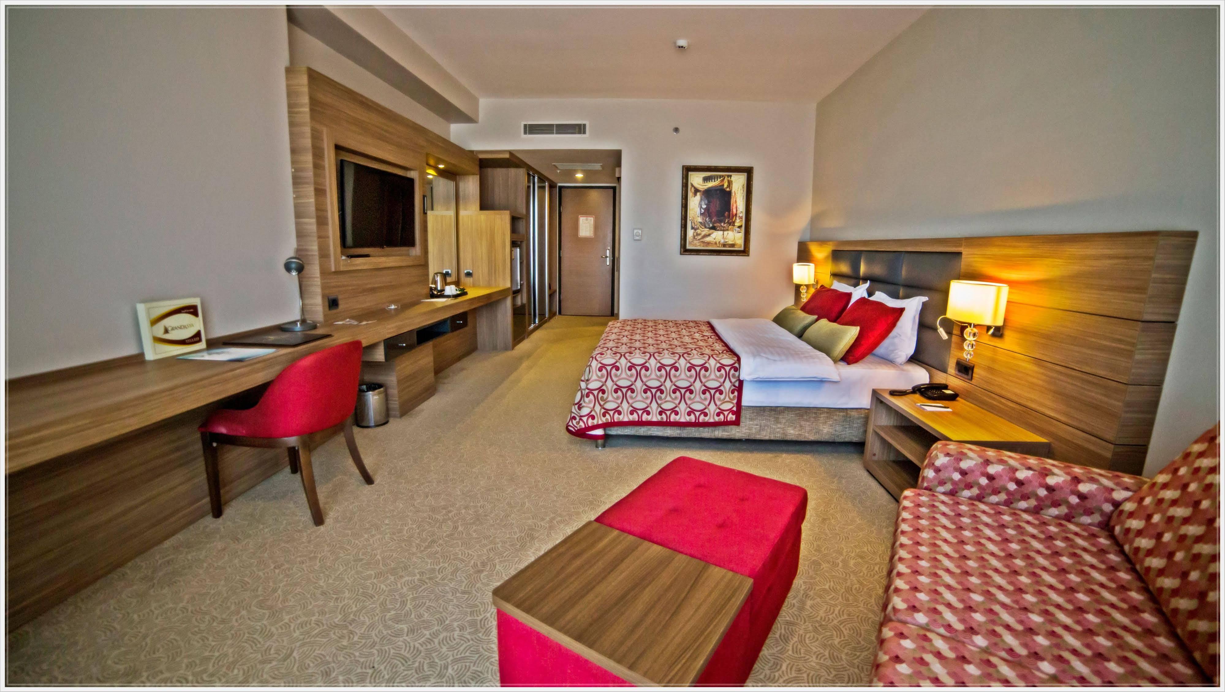 Grand Asya Hotel Bandırma Zewnętrze zdjęcie