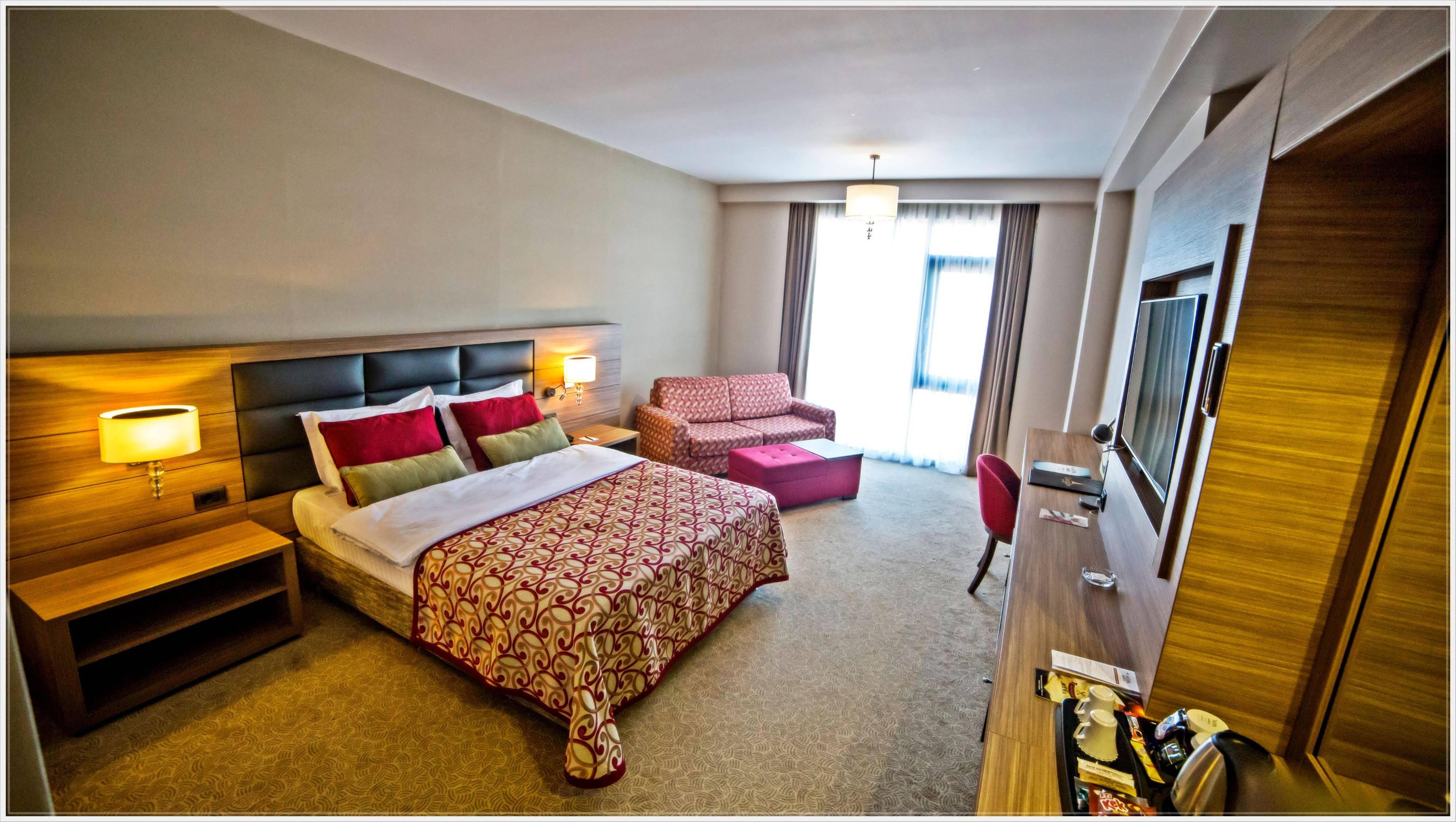 Grand Asya Hotel Bandırma Zewnętrze zdjęcie